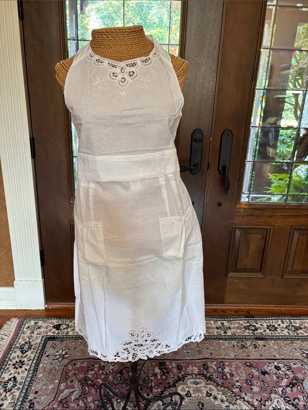 Cotton Battenburg lace cotton apron